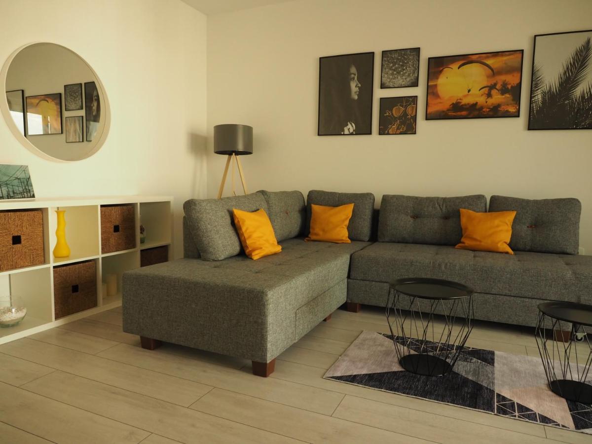 Stil Apartment Brasov Coresi Braşov Exterior foto