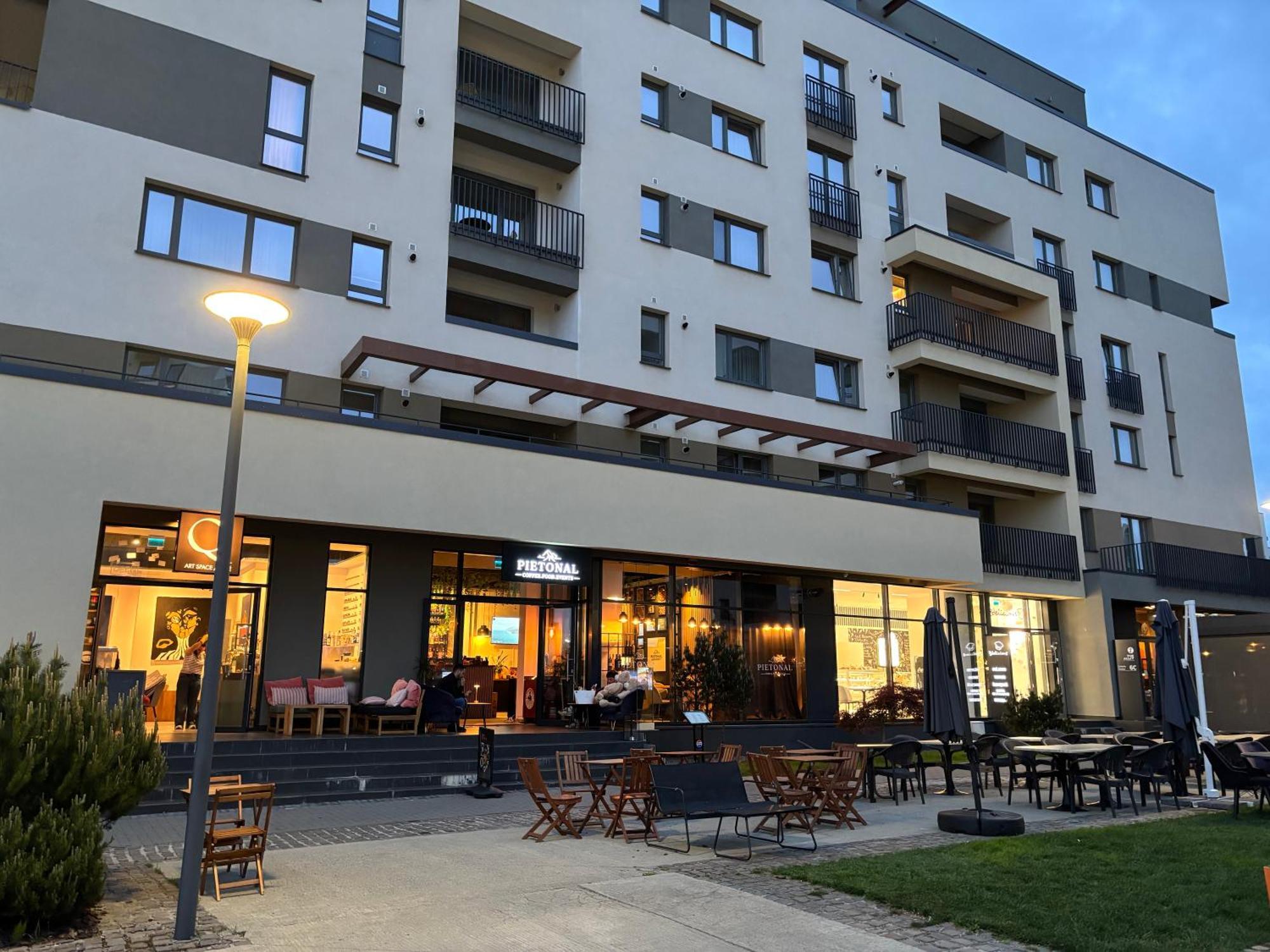 Stil Apartment Brasov Coresi Braşov Exterior foto
